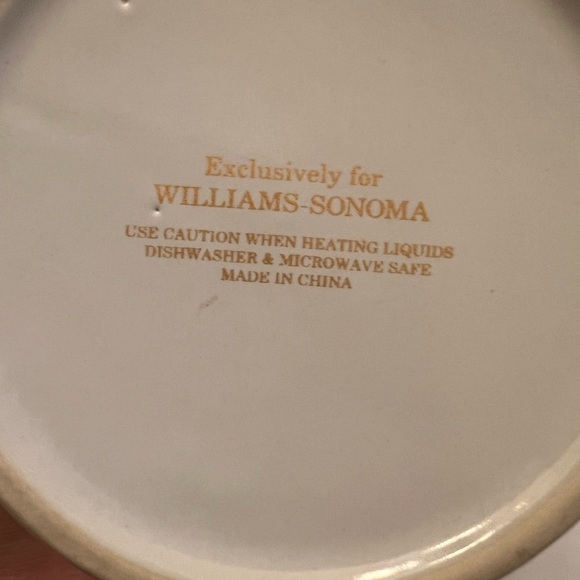 Williams Sonoma white gold tone Mono Christmas Tree Coffee Cup Mugs Set of 2 - Picture 5 of 9